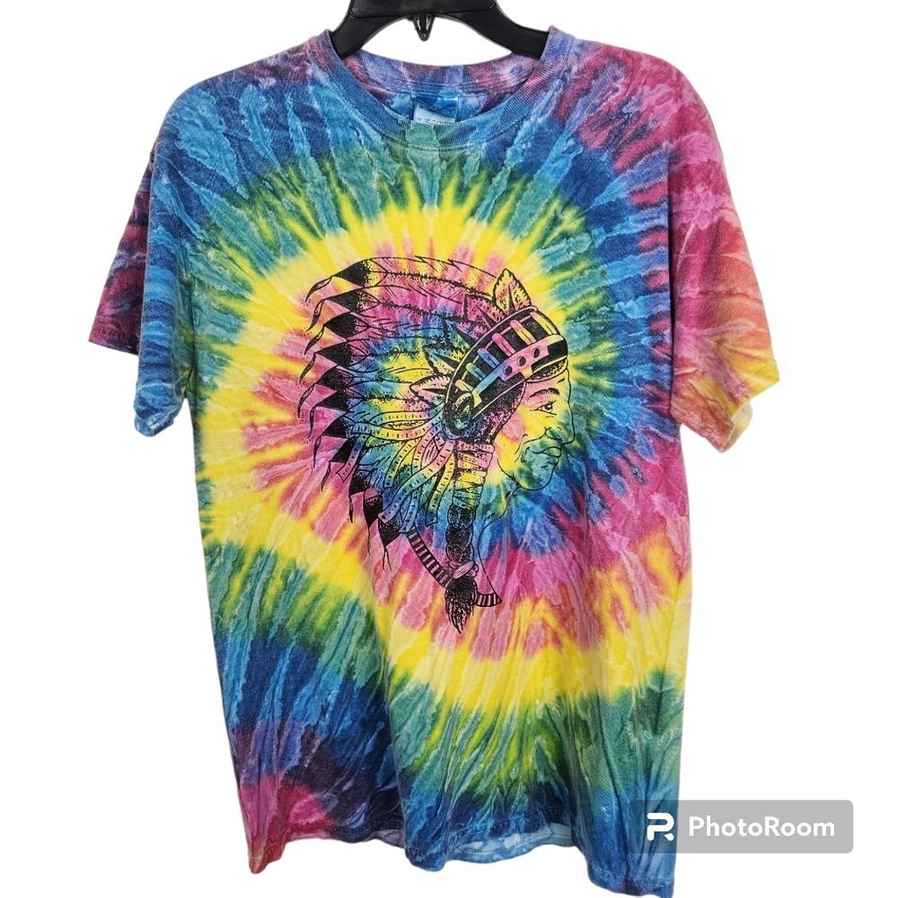 Gildan Mens Tie Dye Native American Chief Portrait Short Sleeve Tee Size Medium